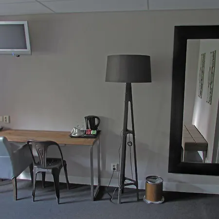 One Hotel 4*