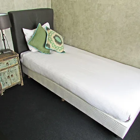 One Hotel 4*